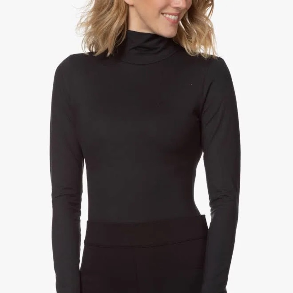 Spanx Turtleneck Black Bodysuit Women’s Medium Layering Basic Normcore